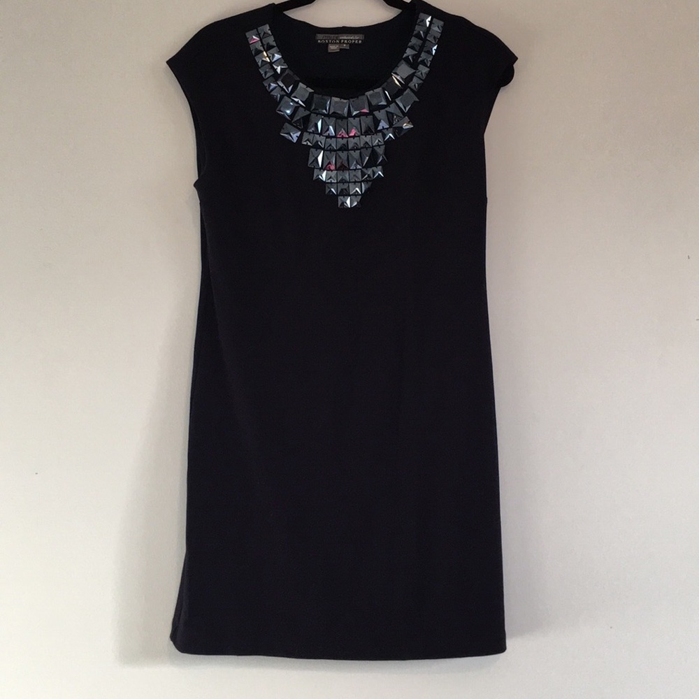 Boston Proper Embellished Neck